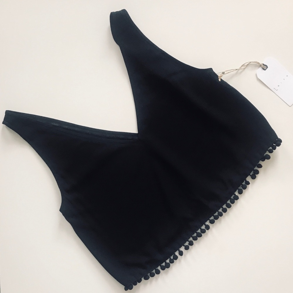 Leith Scallop Crop Top